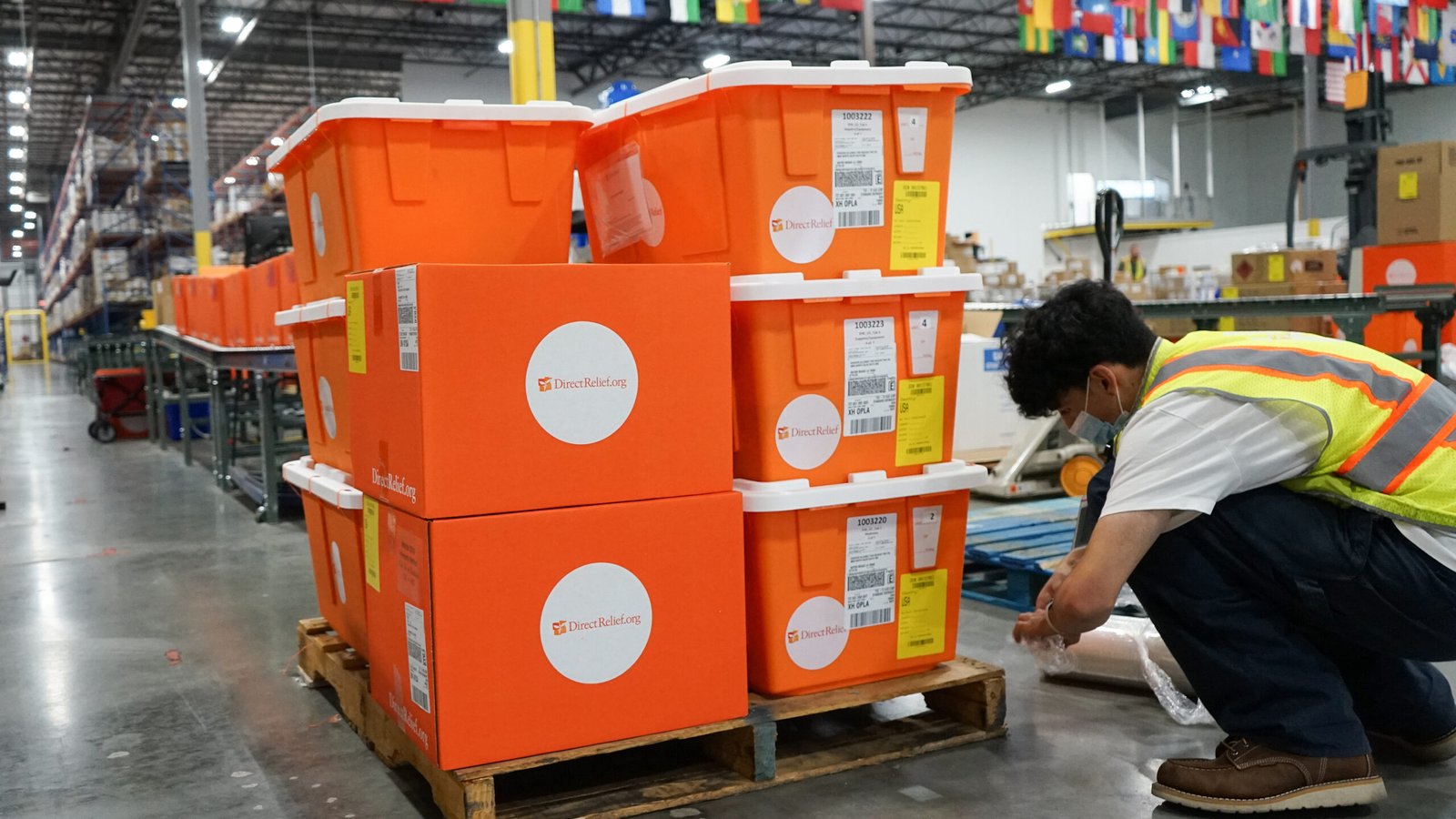 Emergency medical supplies, including wound care, antibiotics and chronic disease medications, depart Direct Relief's warehouse for health providers responding to Hurricane Ida on August 30, 2021. The shipments included medical support for Rapides Primary Health Care Center in Alexandria, Louisiana, as well as CORE Response. Both organizations are conducting medical outreach and providing care to storm impacted communities. (Lara Cooper/Direct Relief)